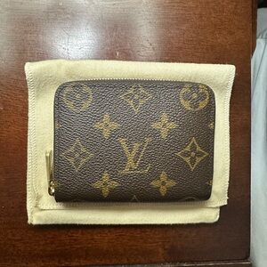 Louis Vuitton Zippy Coin Purse